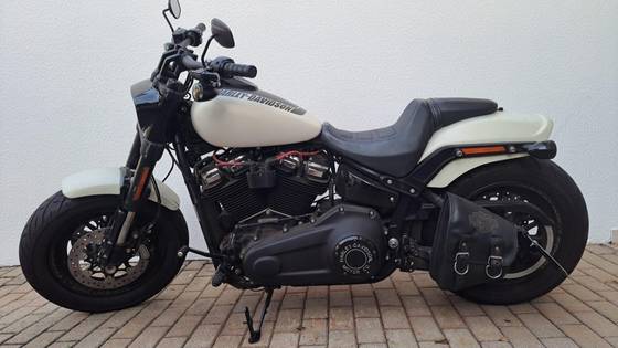 HARLEY-DAVIDSON SOFTAIL FAT BOB 114 HARLEY-DAVIDSON SOFTAIL FAT BOB 114